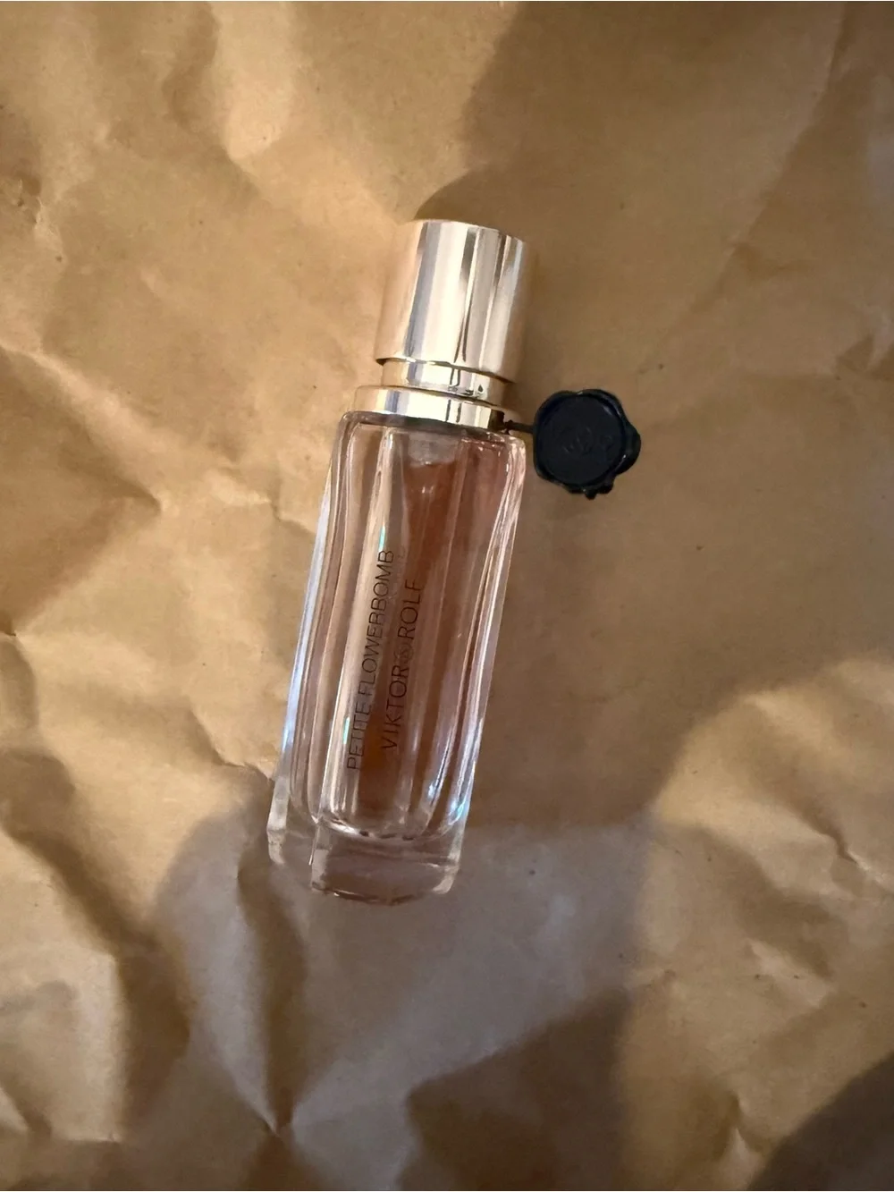 Viktor & Rolf Flowerbomb E D P, NO Original box. .68 80% full
